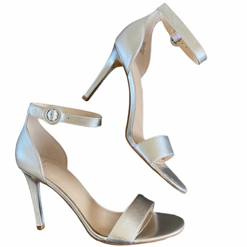 Marc Fisher Open Toe Ankle Strap Leather Heels NIB
